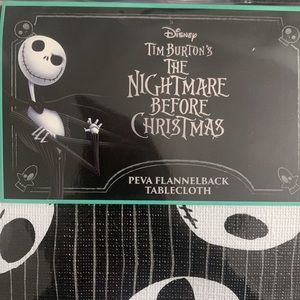 🆕Disney Tim Burton’s Nightmare Before Christmas PEVA Flannel Back Tablecloth